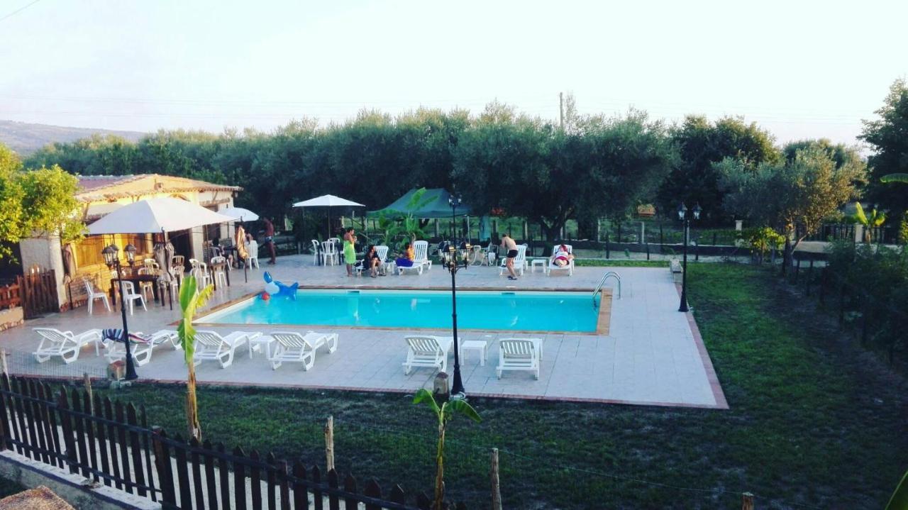 Agriturismo Casa Del Contadino Drapia Bagian luar foto